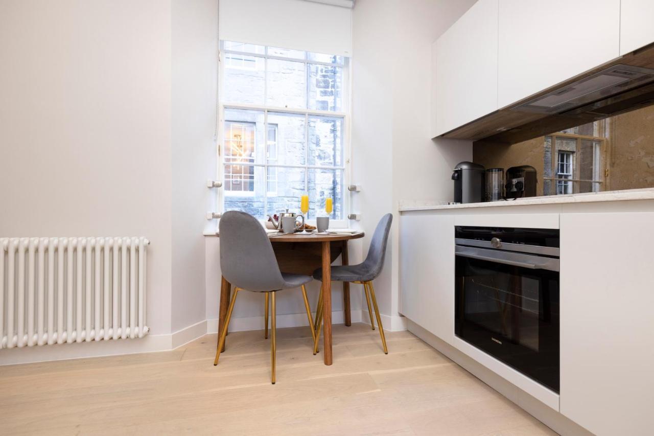 Appartement Joivy Tasteful On Rose South Edinburgh